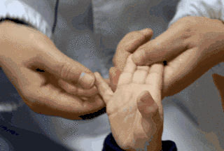 1-22041414351T10.gif